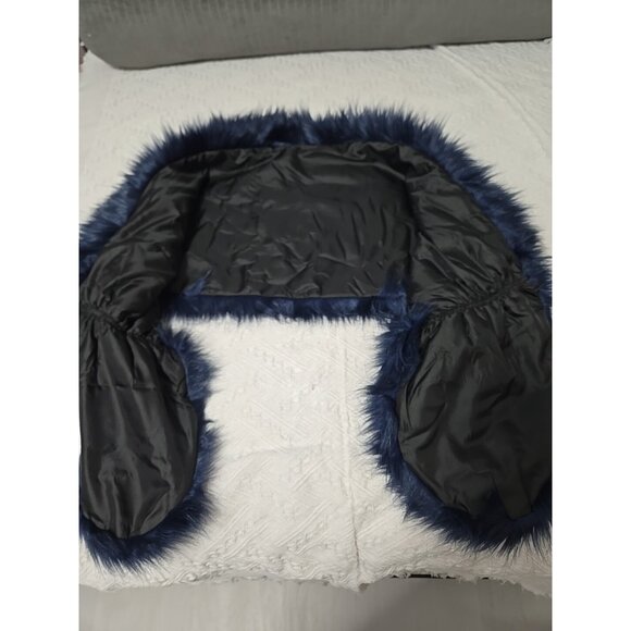 Faux Fur Blue Shawl Womens Wrap Bolero Shrug Stole.         SIZE Small To Medium - Picture 3 of 6
